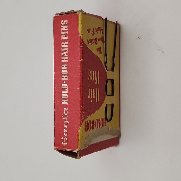 Vintage 1945 Gayla Hold Bob Hair Pins Full Box - Picture 2 of 8